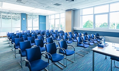 
                    Meeting Rooms 417X250
                    
